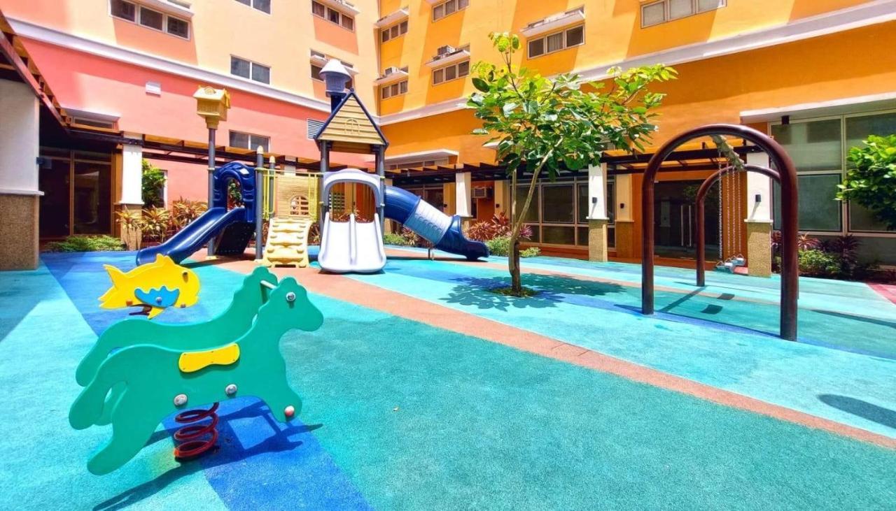 Neat Unit In Holland Park Southwoods Aparthotel Binan Exterior photo
